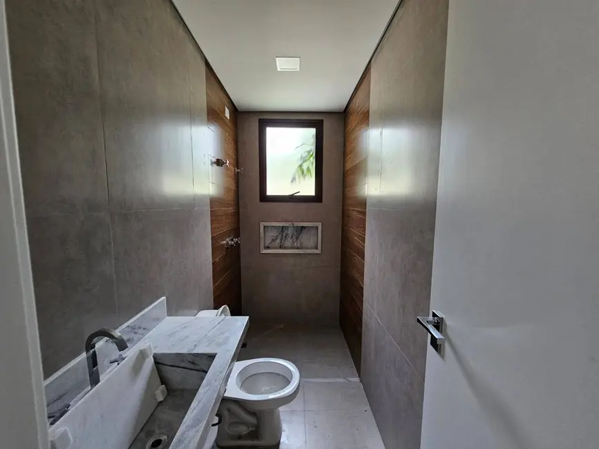 Casa com 2 quartos à venda, 69m2 em Riviera de São Lourenço, Bertioga - SP - imagem 3 Foto 3 de Casa com 2 quartos à venda, 69m2 em Riviera de São Lourenço, Bertioga - SP