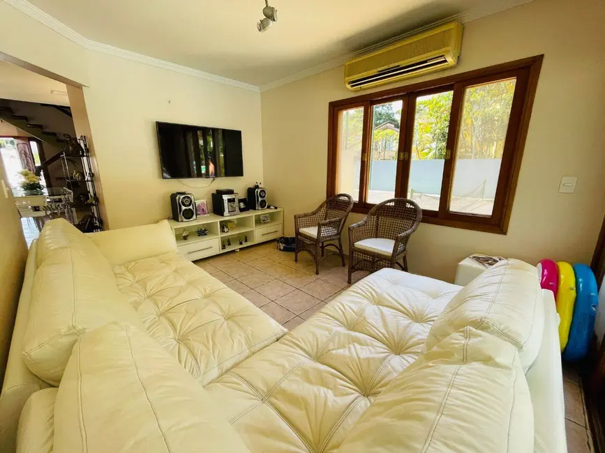 Foto 3 de Casa com 3 quartos à venda, 300m2 em Riviera de São Lourenço, Bertioga - SP