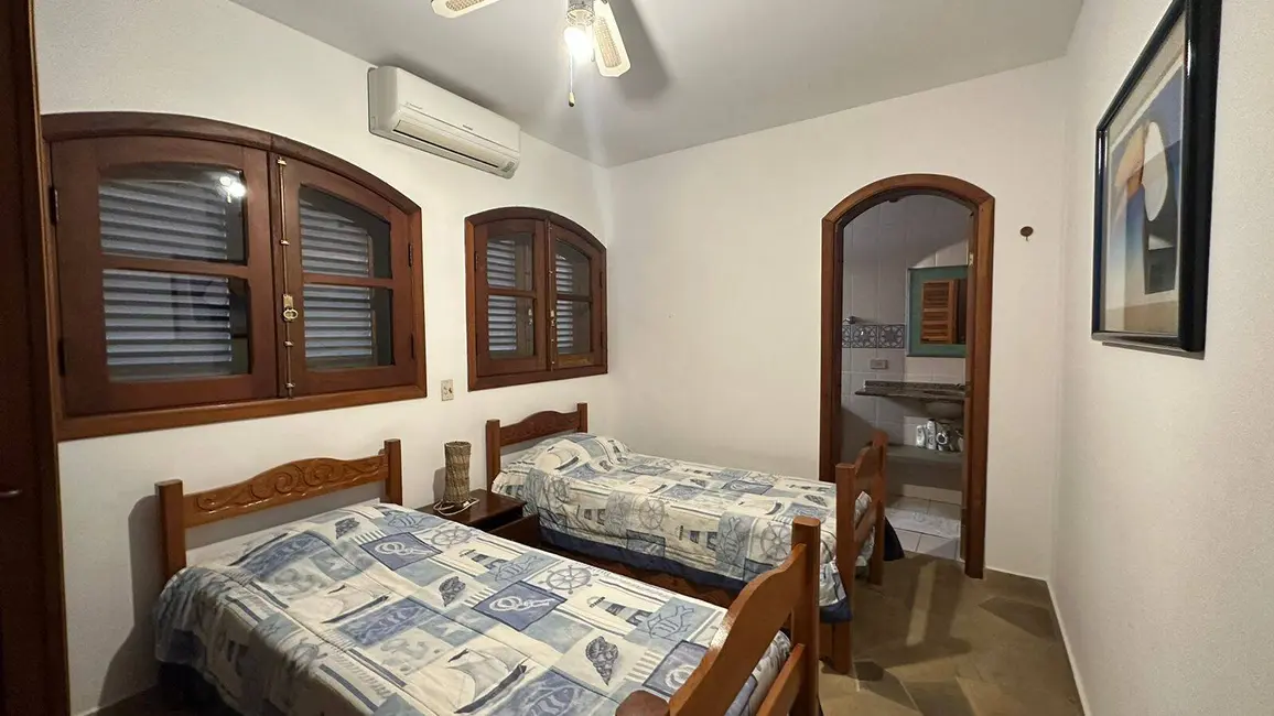 Foto 9 de Casa com 5 quartos à venda, 580m2 em Riviera de São Lourenço, Bertioga - SP