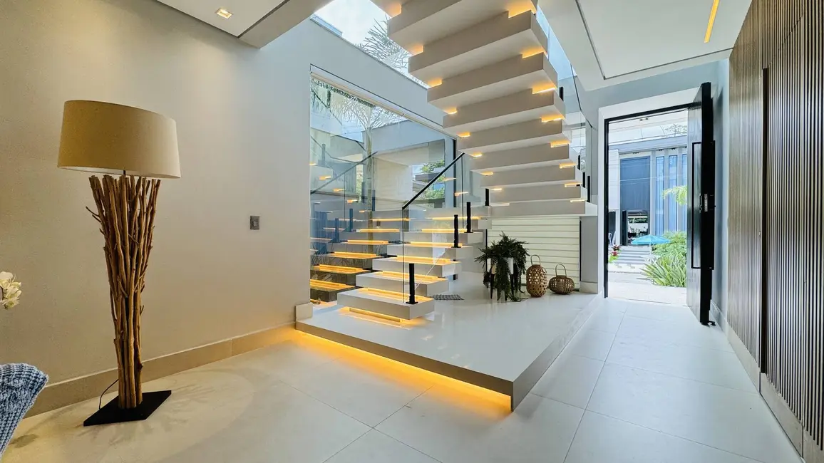 Foto 6 de Casa com 6 quartos à venda, 380m2 em Riviera de São Lourenço, Bertioga - SP