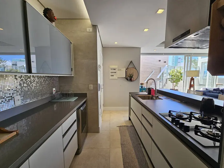 Cobertura com 4 quartos à venda, 209m2 em Riviera de São Lourenço, Bertioga - SP - imagem 4 Foto 4 de Cobertura com 4 quartos à venda, 209m2 em Riviera de São Lourenço, Bertioga - SP