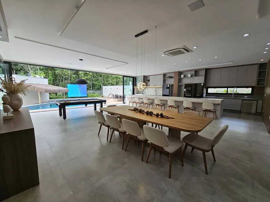 Foto 5 de Casa com 7 quartos à venda, 611m2 em Riviera de São Lourenço, Bertioga - SP