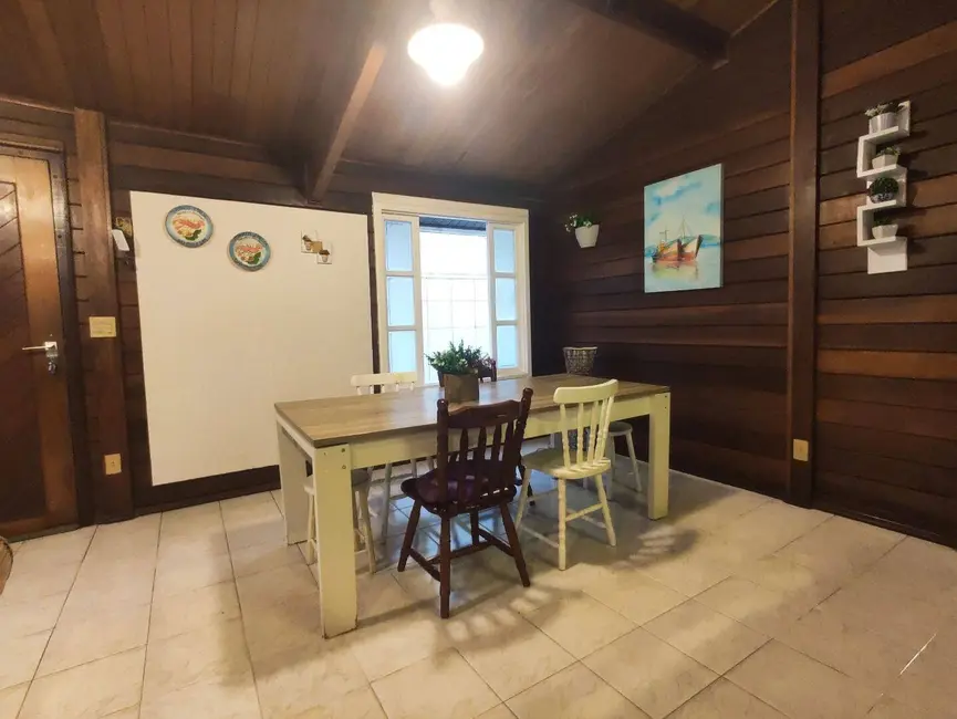 Casa com 3 quartos à venda, 120m2 em Riviera de São Lourenço, Bertioga - SP - imagem 9 Foto 9 de Casa com 3 quartos à venda, 120m2 em Riviera de São Lourenço, Bertioga - SP