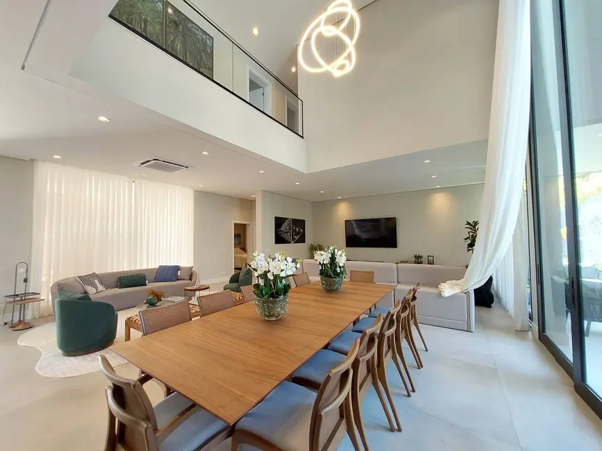 Foto 2 de Casa com 7 quartos à venda, 622m2 em Riviera de São Lourenço, Bertioga - SP