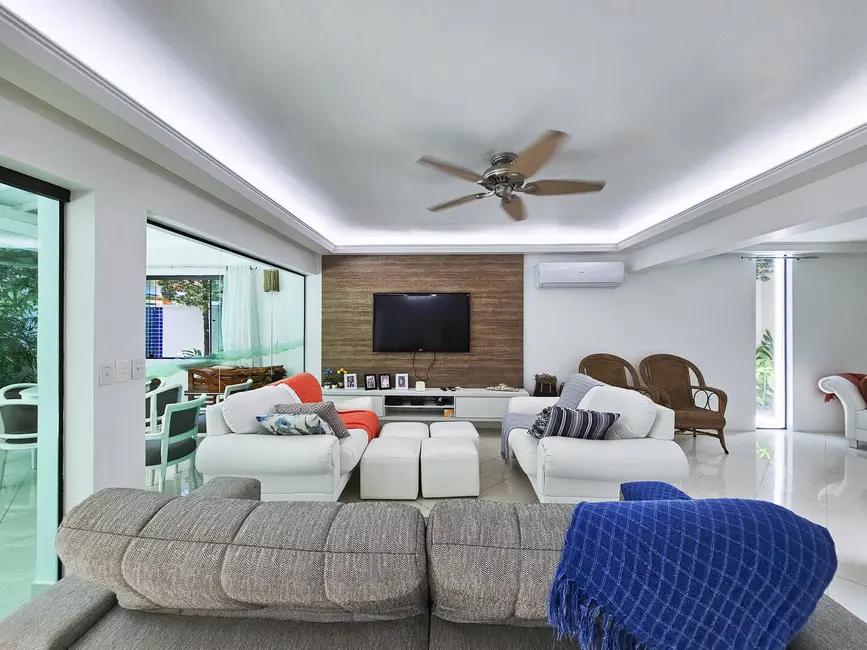 Foto 5 de Casa com 5 quartos à venda, 292m2 em Riviera de São Lourenço, Bertioga - SP
