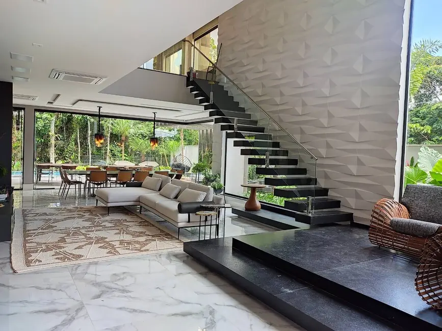 Foto 6 de Casa com 6 quartos à venda, 470m2 em Riviera de São Lourenço, Bertioga - SP