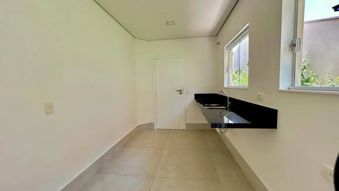 Foto 9 de Casa com 4 quartos à venda, 227m2 em Riviera de São Lourenço, Bertioga - SP