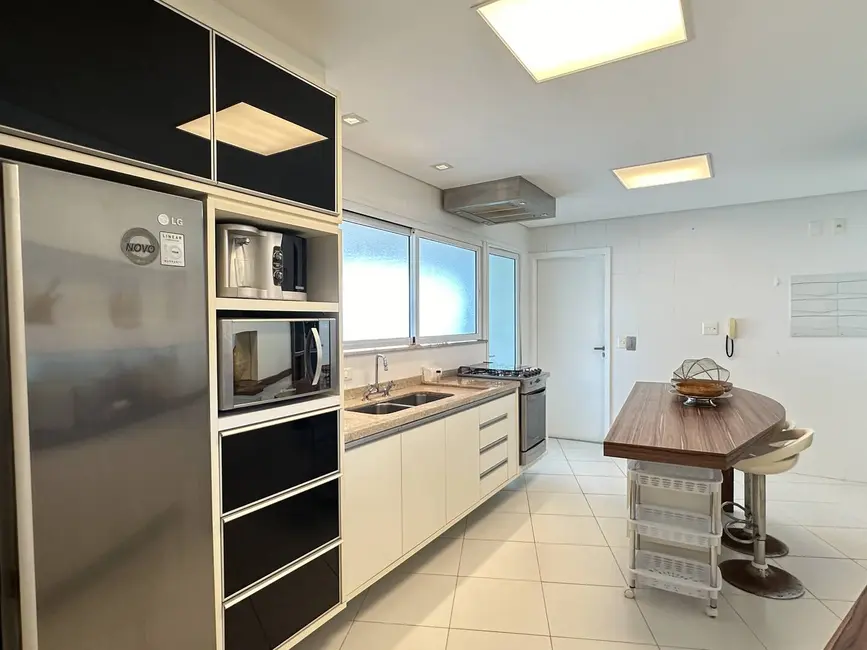 Foto 9 de Apartamento com 4 quartos à venda, 255m2 em Riviera de São Lourenço, Bertioga - SP