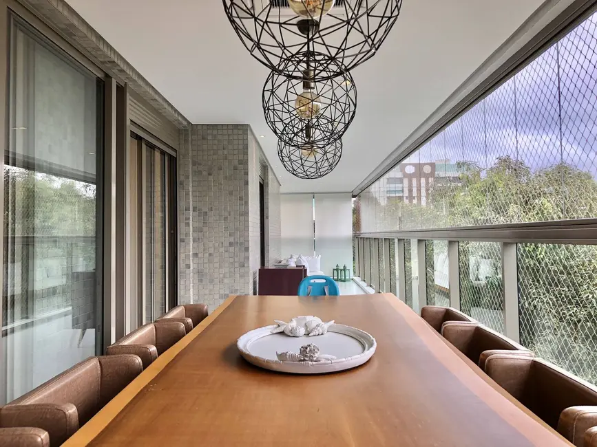 Apartamento com 5 quartos à venda, 163m2 em Riviera de São Lourenço, Bertioga - SP - imagem 9 Foto 9 de Apartamento com 5 quartos à venda, 163m2 em Riviera de São Lourenço, Bertioga - SP