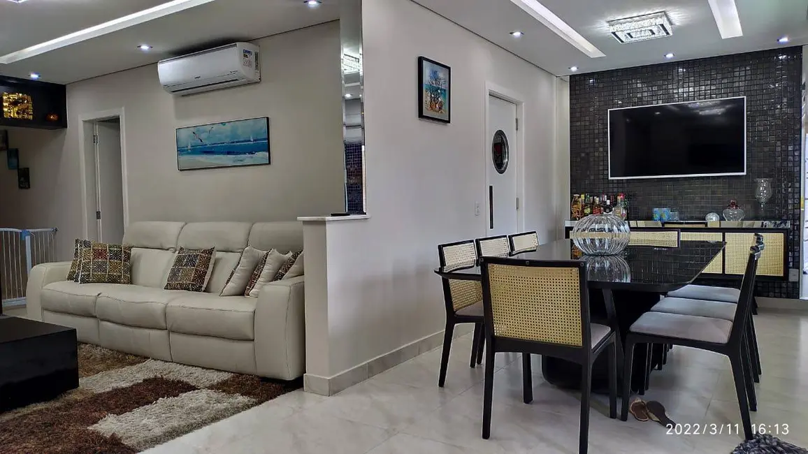 Casa com 5 quartos à venda, 200m2 em Riviera de São Lourenço, Bertioga - SP - imagem 9 Foto 9 de Casa com 5 quartos à venda, 200m2 em Riviera de São Lourenço, Bertioga - SP