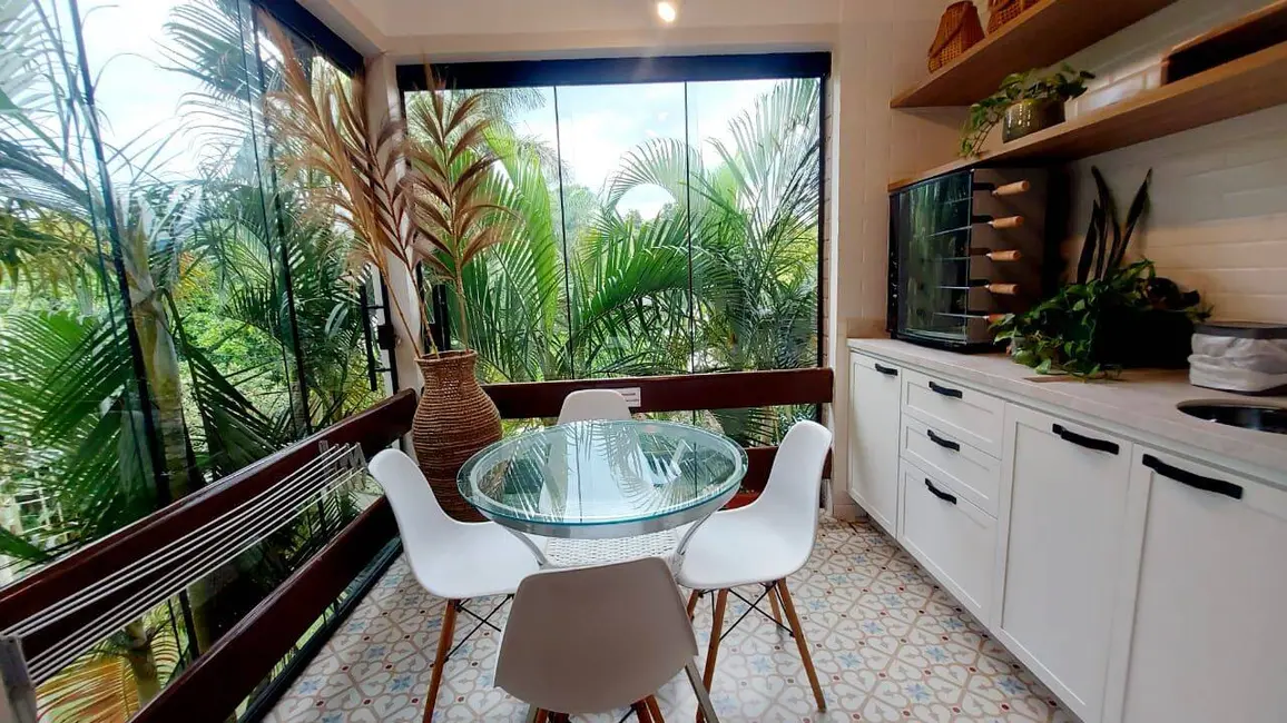 Foto 2 de Casa com 2 quartos à venda, 57m2 em Riviera de São Lourenço, Bertioga - SP