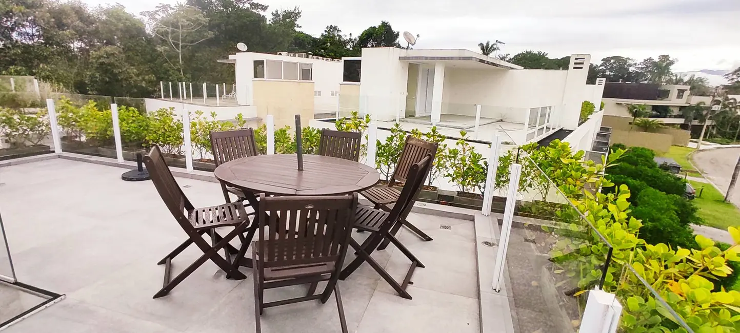 Foto 9 de Casa com 4 quartos à venda, 233m2 em Riviera de São Lourenço, Bertioga - SP