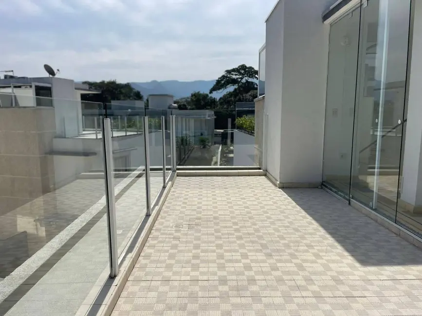 Foto 3 de Casa com 4 quartos à venda, 223m2 em Riviera de São Lourenço, Bertioga - SP