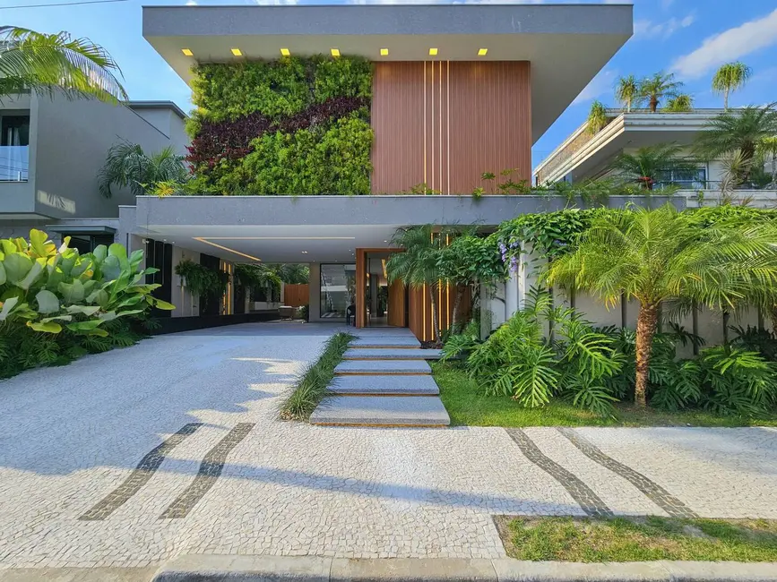 Foto 1 de Casa com 6 quartos à venda, 580m2 em Riviera de São Lourenço, Bertioga - SP