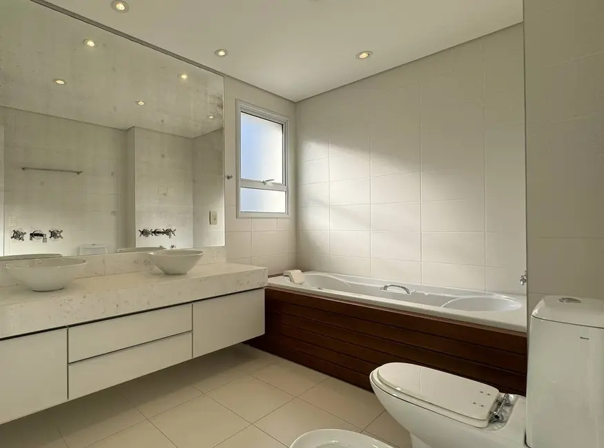 Foto 9 de Apartamento com 4 quartos à venda, 593m2 em Riviera de São Lourenço, Bertioga - SP