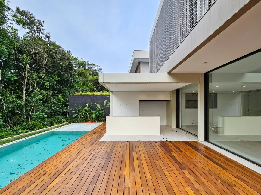 Foto 4 de Casa com 6 quartos à venda, 409m2 em Riviera de São Lourenço, Bertioga - SP