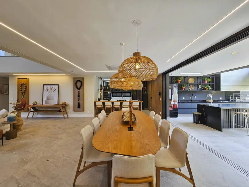 Foto 4 de Casa com 6 quartos à venda, 700m2 em Riviera de São Lourenço, Bertioga - SP