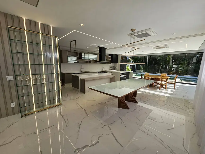 Foto 9 de Casa com 5 quartos à venda, 380m2 em Riviera de São Lourenço, Bertioga - SP