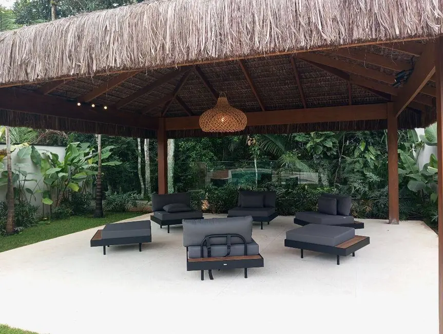 Casa com 8 quartos à venda, 926m2 em Riviera de São Lourenço, Bertioga - SP - imagem 3 Foto 3 de Casa com 8 quartos à venda, 926m2 em Riviera de São Lourenço, Bertioga - SP