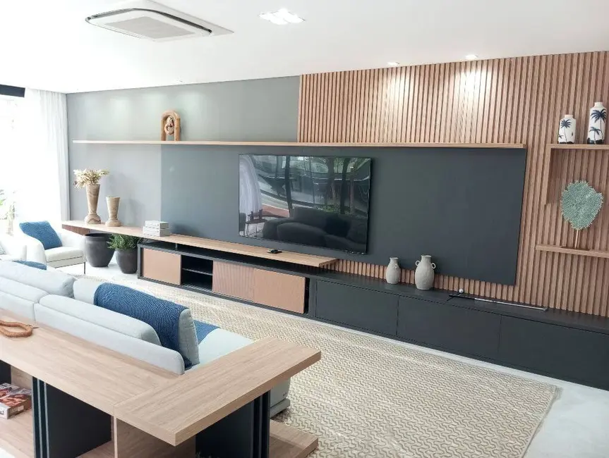 Casa com 8 quartos à venda, 926m2 em Riviera de São Lourenço, Bertioga - SP - imagem 9 Foto 9 de Casa com 8 quartos à venda, 926m2 em Riviera de São Lourenço, Bertioga - SP