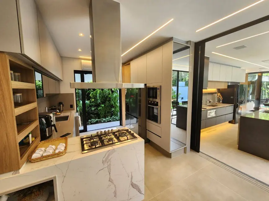 Foto 8 de Casa com 5 quartos à venda, 448m2 em Riviera de São Lourenço, Bertioga - SP