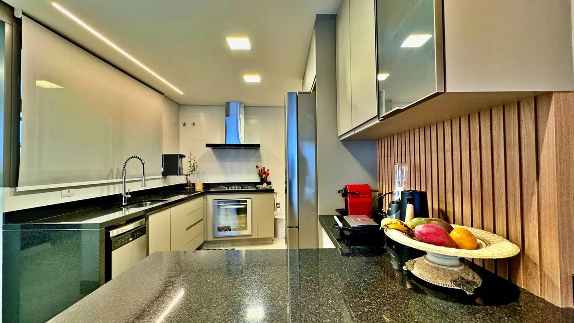 Foto 9 de Apartamento com 4 quartos à venda, 153m2 em Riviera de São Lourenço, Bertioga - SP