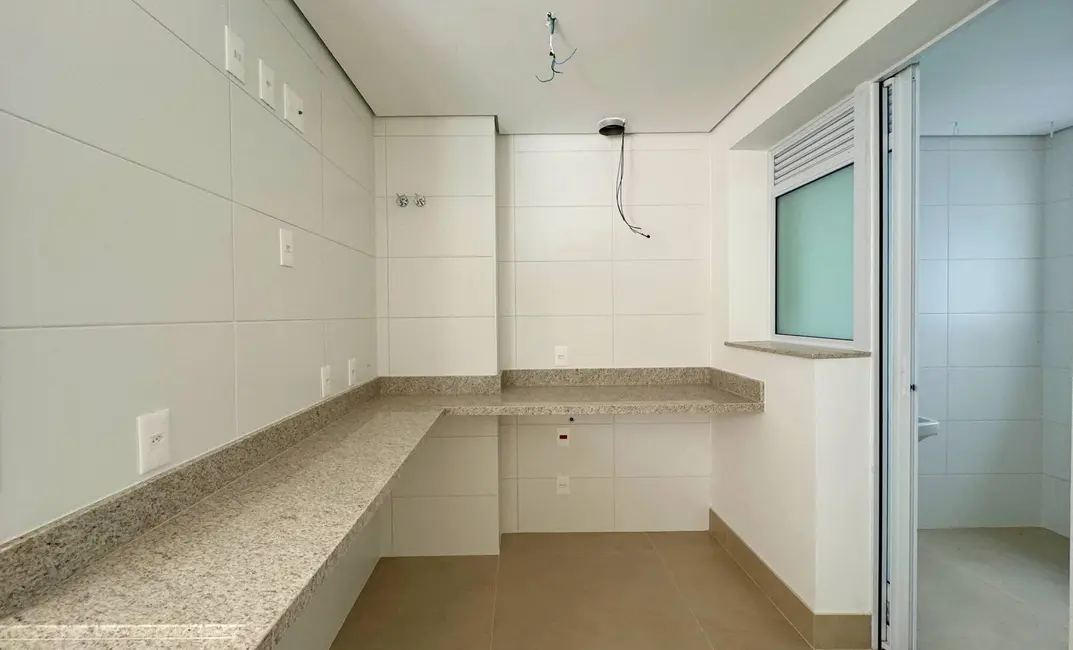 Apartamento com 3 quartos à venda, 110m2 em Riviera de São Lourenço, Bertioga - SP - imagem 9 Foto 9 de Apartamento com 3 quartos à venda, 110m2 em Riviera de São Lourenço, Bertioga - SP