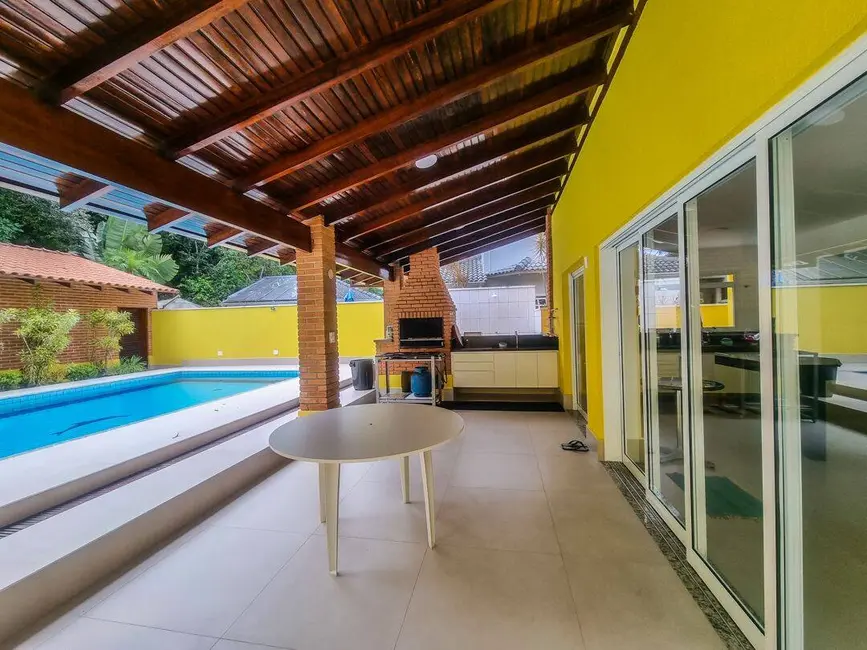 Foto 2 de Casa com 6 quartos à venda, 209m2 em Riviera de São Lourenço, Bertioga - SP