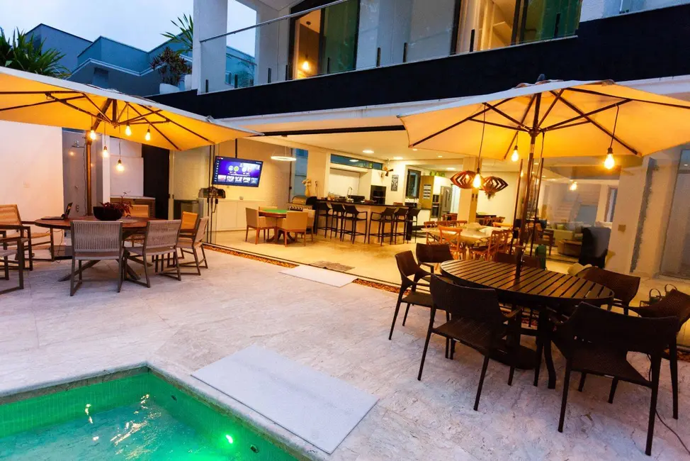 Foto 2 de Casa com 6 quartos à venda, 450m2 em Riviera de São Lourenço, Bertioga - SP