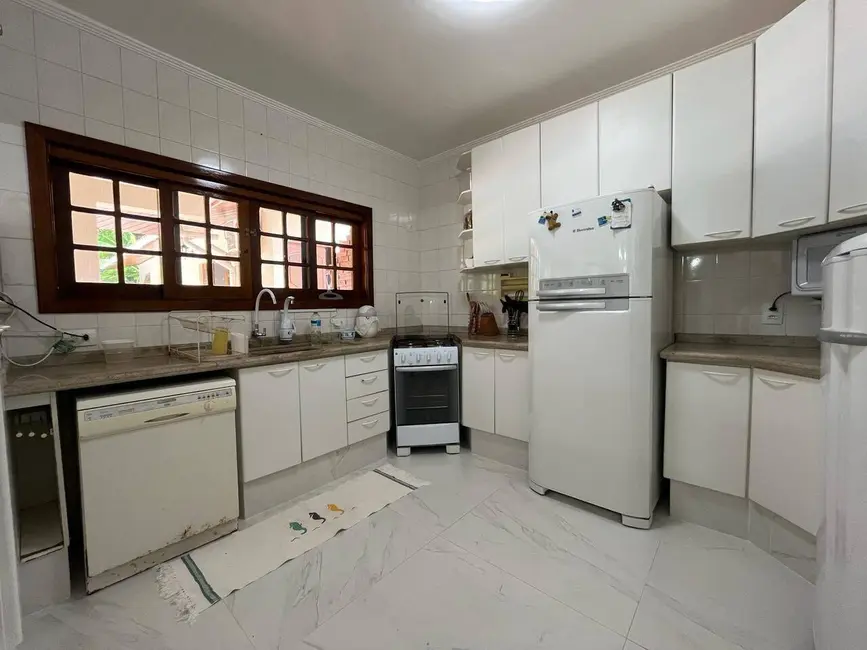 Foto 8 de Casa com 5 quartos à venda, 243m2 em Riviera de São Lourenço, Bertioga - SP