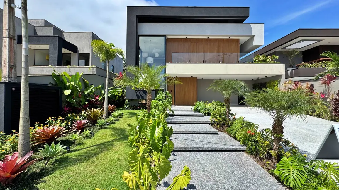 Foto 1 de Casa com 6 quartos à venda, 480m2 em Riviera de São Lourenço, Bertioga - SP