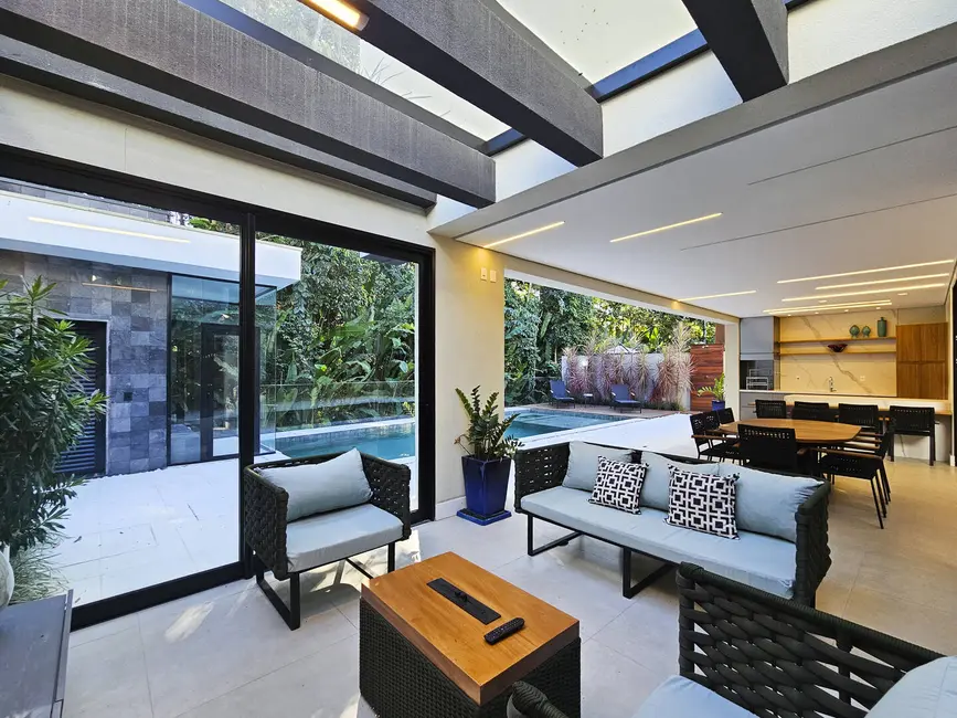 Foto 5 de Casa com 5 quartos à venda, 421m2 em Riviera de São Lourenço, Bertioga - SP