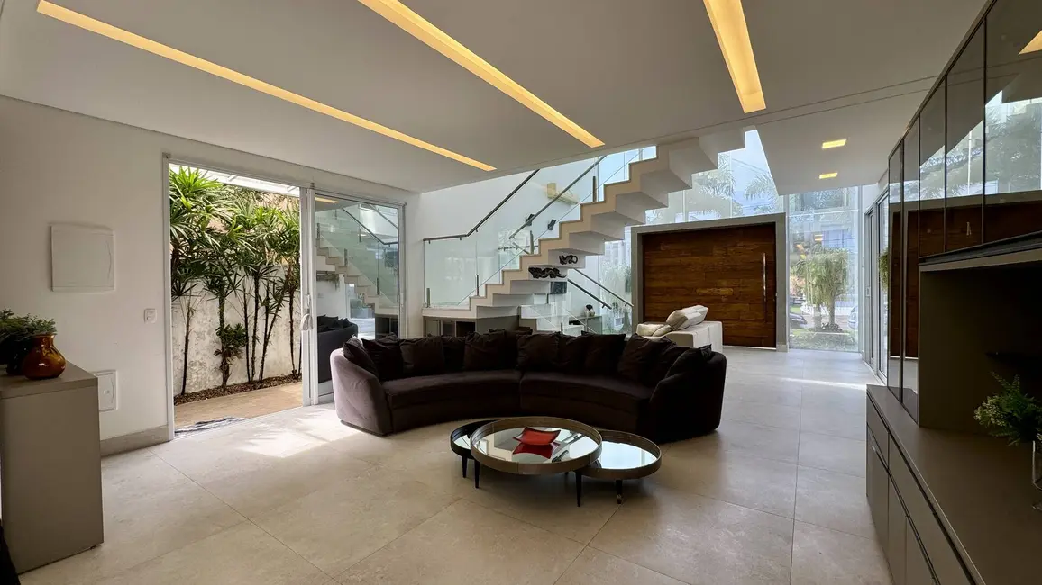 Foto 2 de Casa com 6 quartos à venda, 463m2 em Riviera de São Lourenço, Bertioga - SP