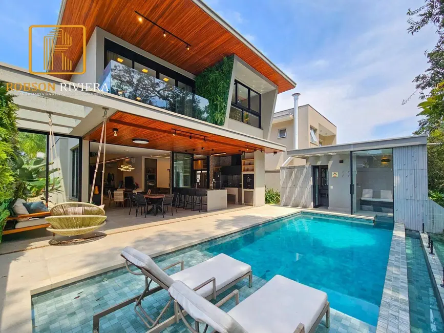 Foto 1 de Casa com 5 quartos à venda, 330m2 em Riviera de São Lourenço, Bertioga - SP