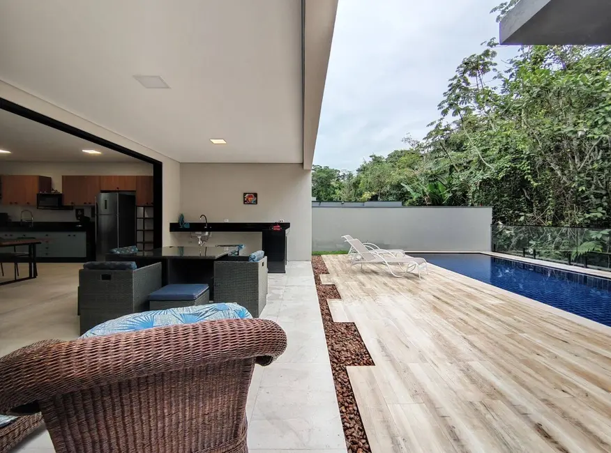 Foto 4 de Casa com 5 quartos à venda, 281m2 em Riviera de São Lourenço, Bertioga - SP