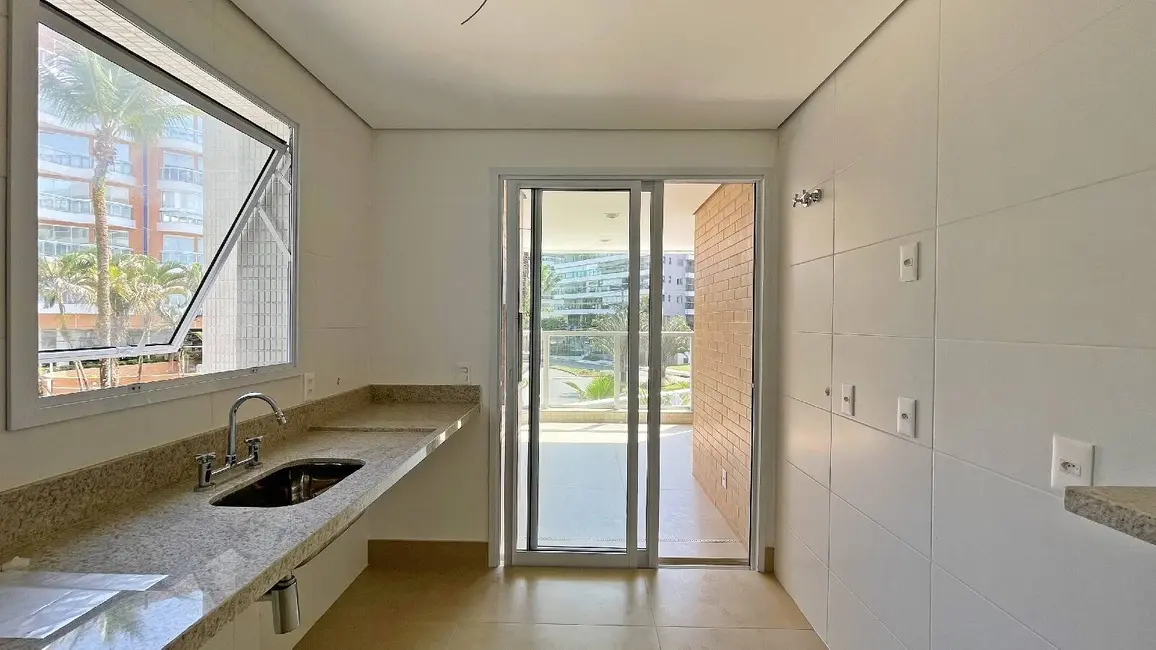 Foto 5 de Apartamento com 3 quartos à venda, 134m2 em Riviera de São Lourenço, Bertioga - SP
