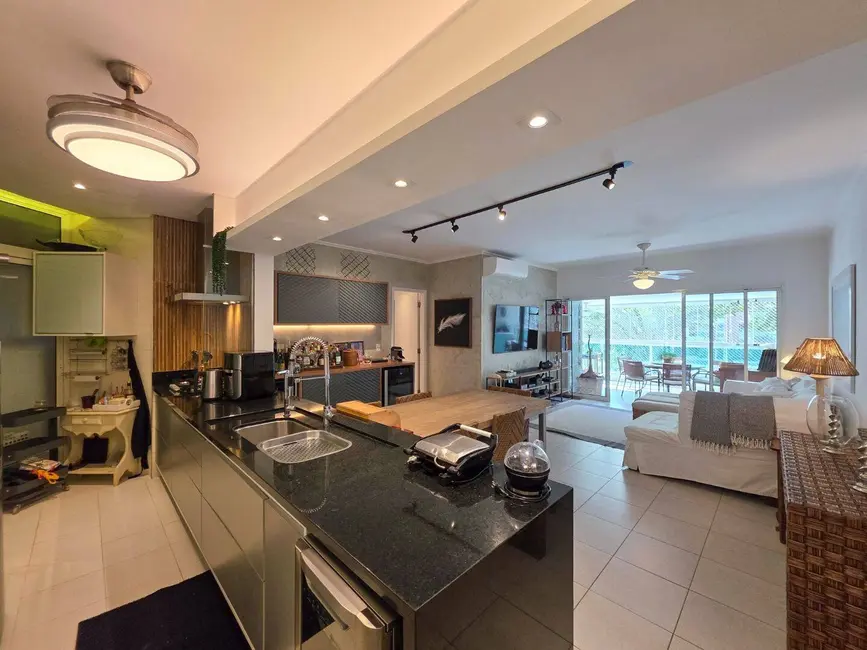 Foto 2 de Apartamento com 3 quartos à venda, 132m2 em Riviera de São Lourenço, Bertioga - SP