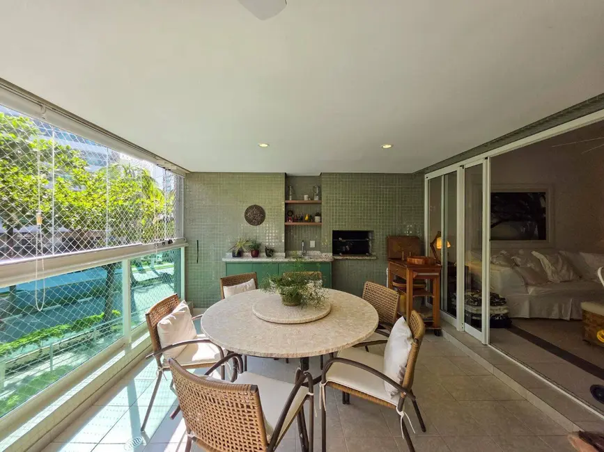 Foto 9 de Apartamento com 3 quartos à venda, 132m2 em Riviera de São Lourenço, Bertioga - SP