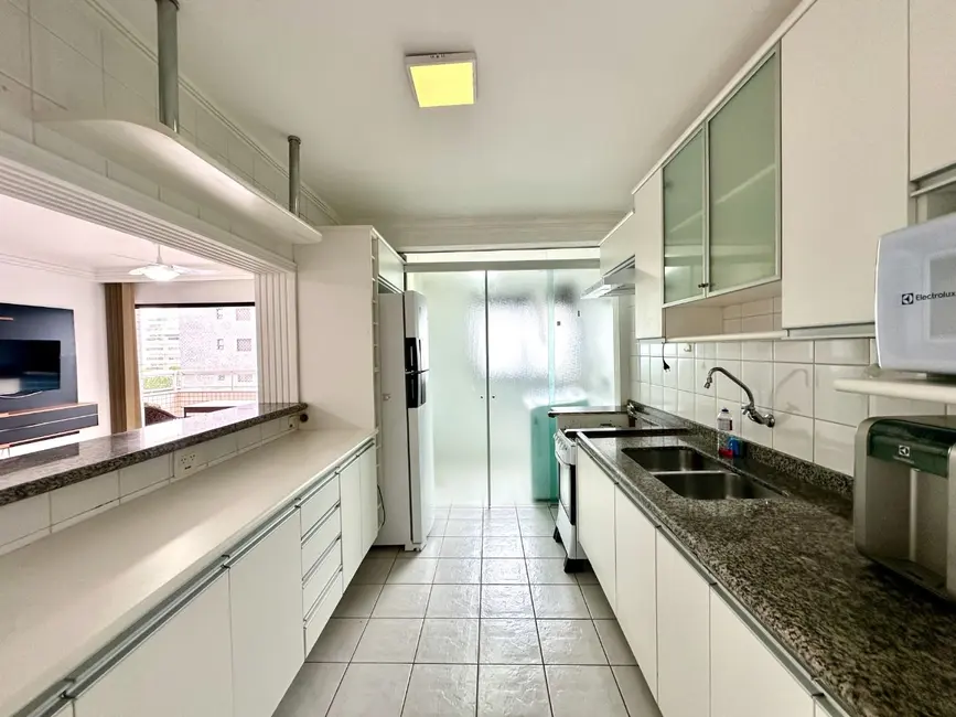 Foto 4 de Apartamento com 3 quartos à venda, 102m2 em Riviera de São Lourenço, Bertioga - SP
