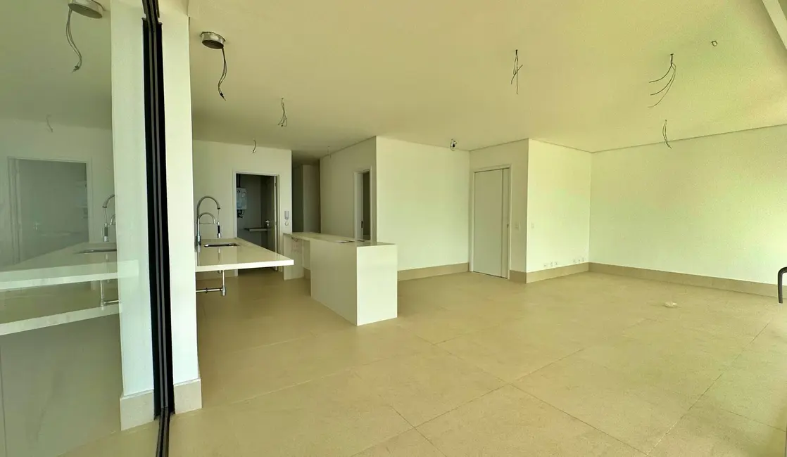 Foto 4 de Apartamento com 4 quartos à venda, 202m2 em Riviera de São Lourenço, Bertioga - SP