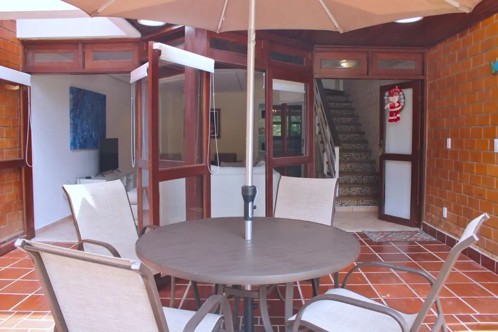 Foto 3 de Casa com 3 quartos à venda, 144m2 em Riviera de São Lourenço, Bertioga - SP