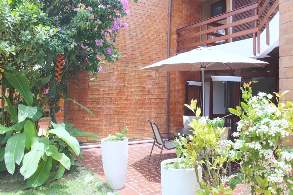 Foto 2 de Casa com 3 quartos à venda, 144m2 em Riviera de São Lourenço, Bertioga - SP