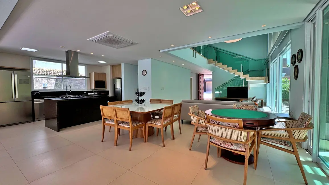 Casa com 5 quartos à venda, 373m2 em Riviera de São Lourenço, Bertioga - SP - imagem 8 Foto 8 de Casa com 5 quartos à venda, 373m2 em Riviera de São Lourenço, Bertioga - SP