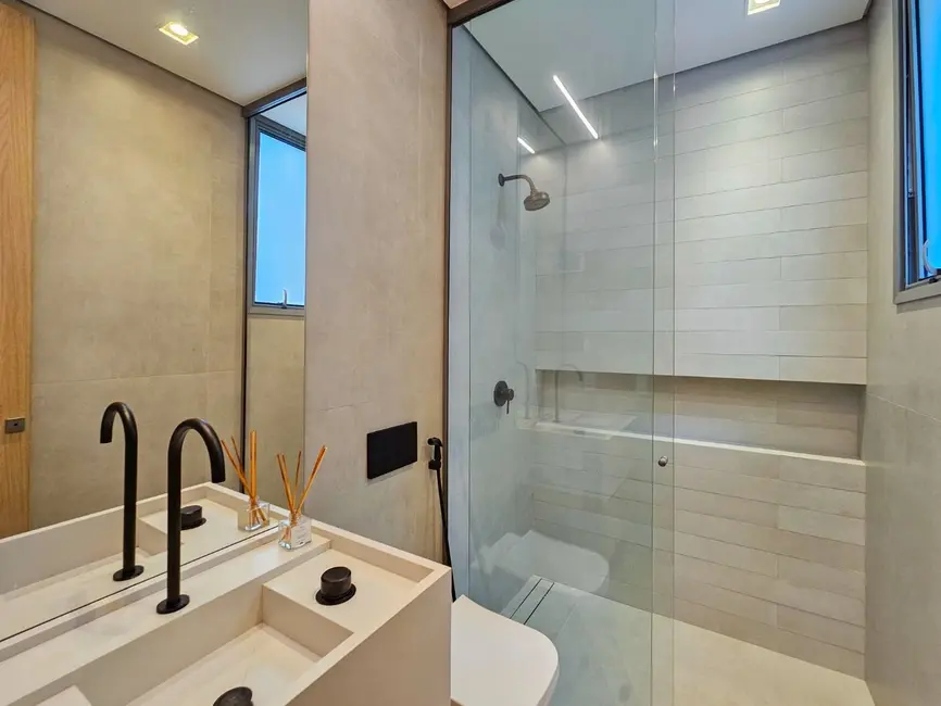 Foto 6 de Casa com 6 quartos à venda, 622m2 em Riviera de São Lourenço, Bertioga - SP