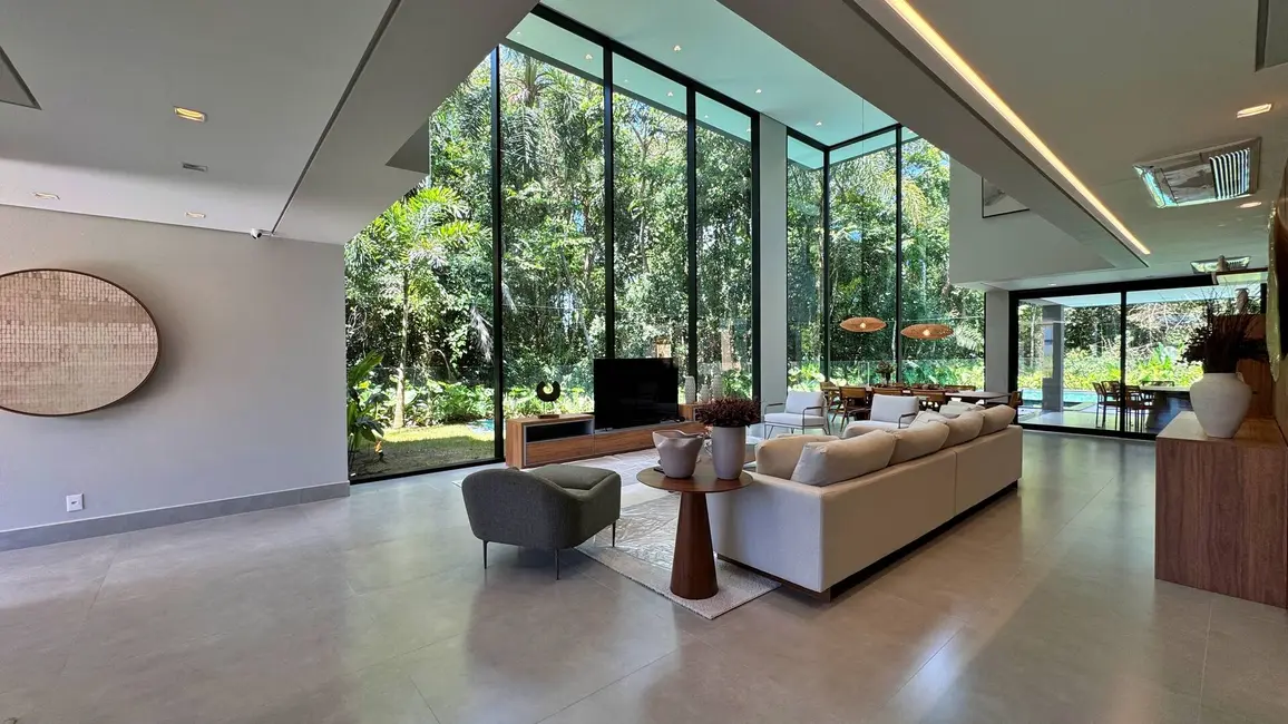 Casa com 6 quartos à venda, 650m2 em Riviera de São Lourenço, Bertioga - SP - imagem 5 Foto 5 de Casa com 6 quartos à venda, 650m2 em Riviera de São Lourenço, Bertioga - SP