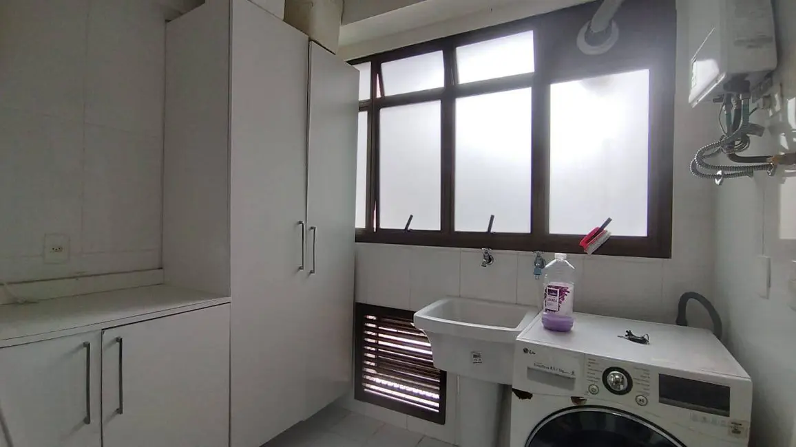 Foto 5 de Apartamento à venda, 109m2 em Riviera de São Lourenço, Bertioga - SP