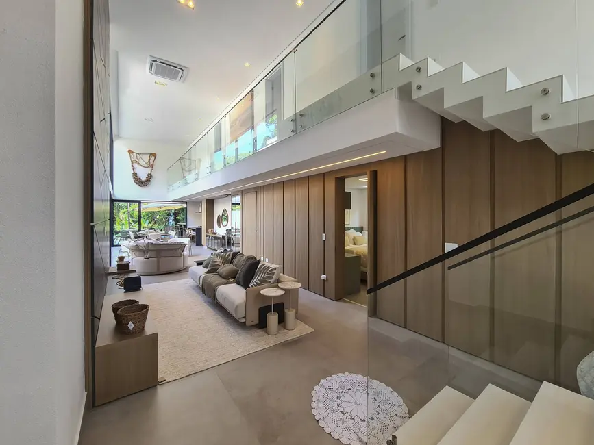 Foto 2 de Casa com 5 quartos à venda, 409m2 em Riviera de São Lourenço, Bertioga - SP