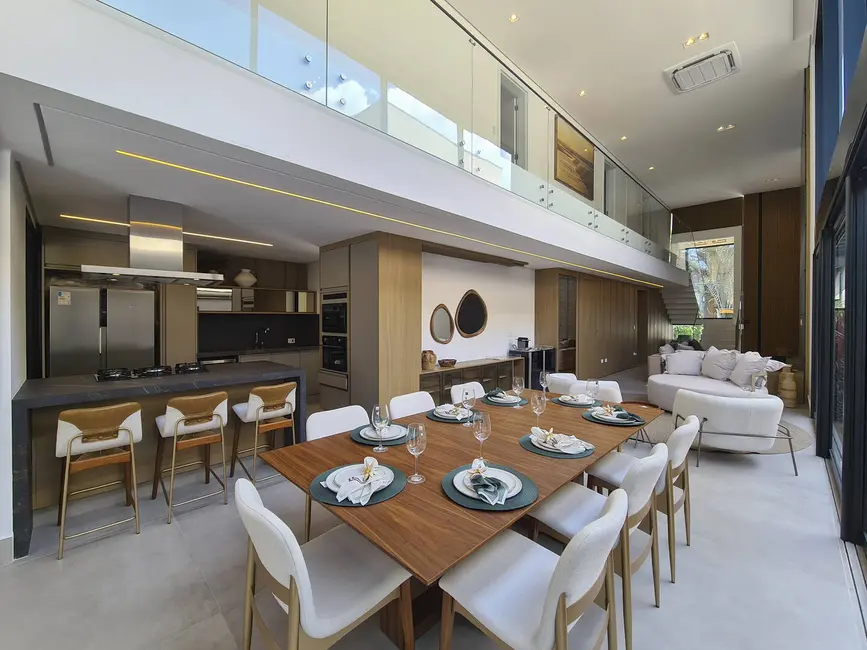 Foto 3 de Casa com 5 quartos à venda, 409m2 em Riviera de São Lourenço, Bertioga - SP