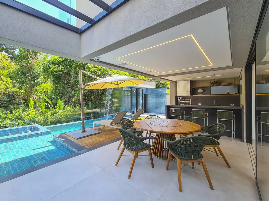 Foto 5 de Casa com 5 quartos à venda, 409m2 em Riviera de São Lourenço, Bertioga - SP