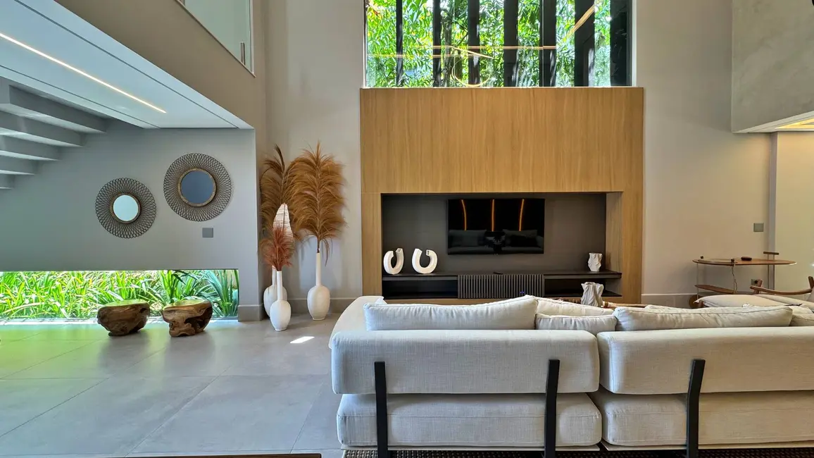 Foto 4 de Casa com 5 quartos à venda, 352m2 em Riviera de São Lourenço, Bertioga - SP